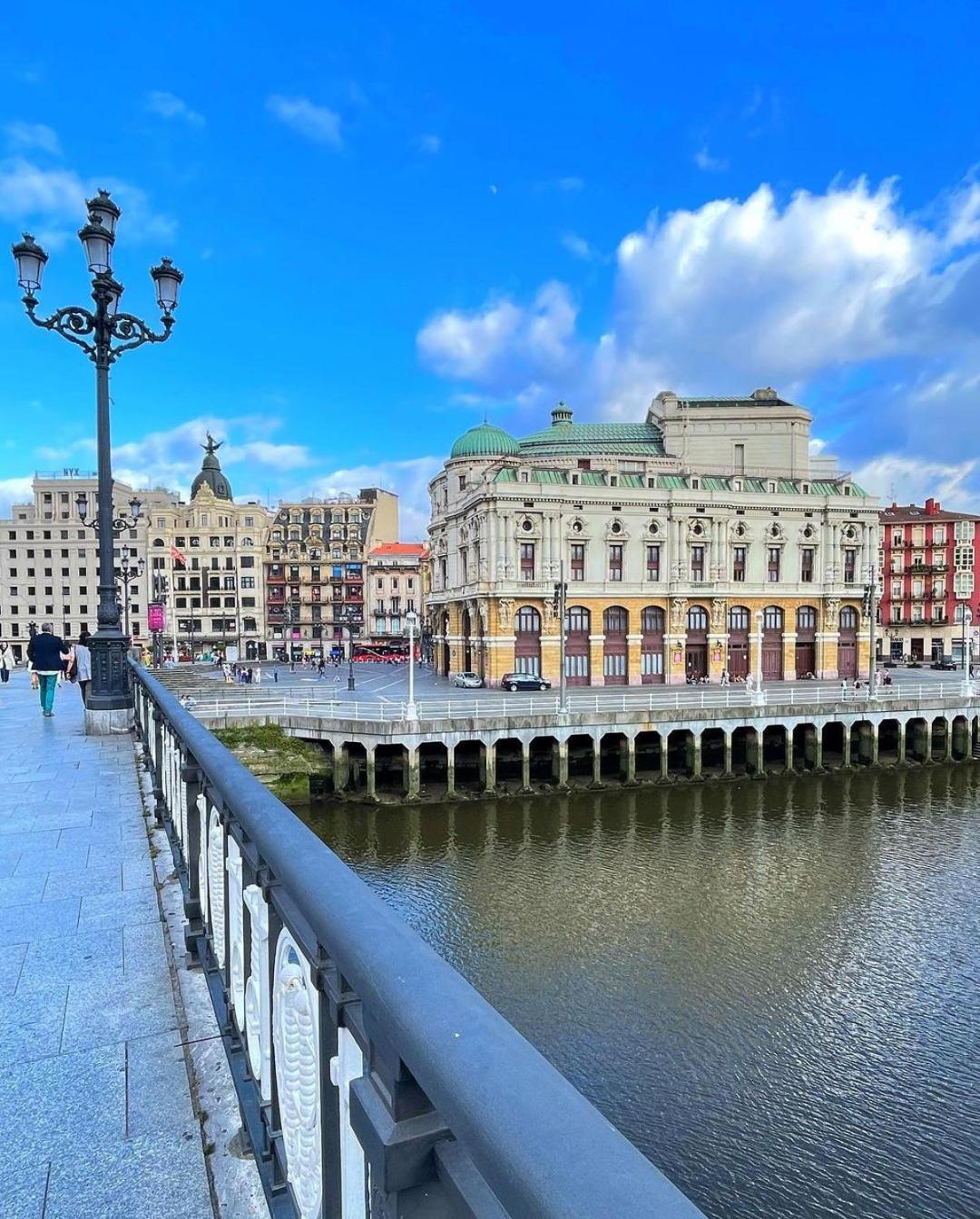Bilder Boutique Hotel Bilbao Eksteriør bilde
